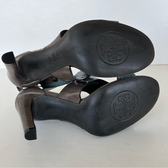 TORY BURCH Teagan Stingray Brown Blue Leather Caged T Strap Sandals Heels Sz 8 - Picture 8 of 15